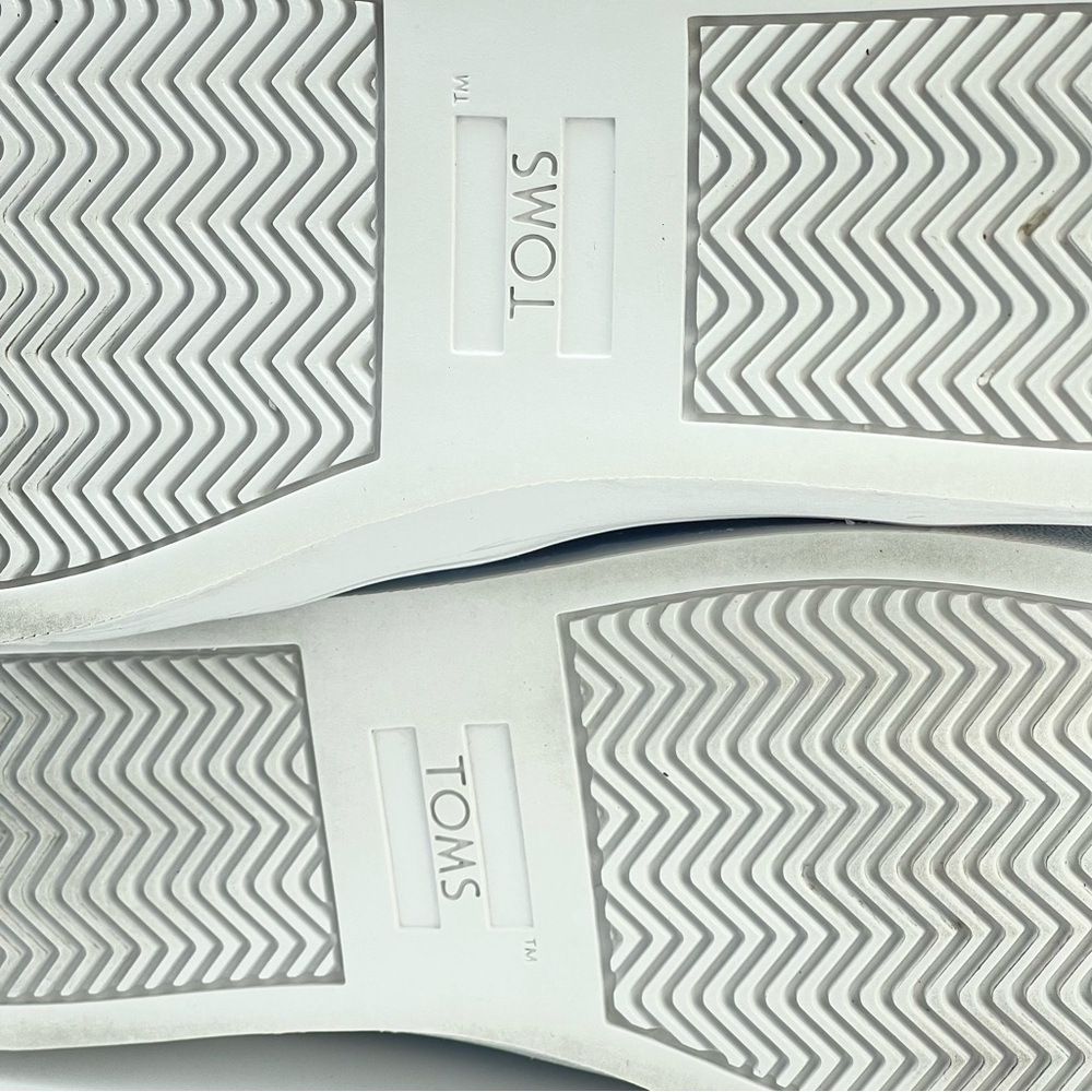 TOMS Bryce Slip On Sneakers | Gray Suede | Mid-Top Shoes Booties W 8 - Picture 9 of 12